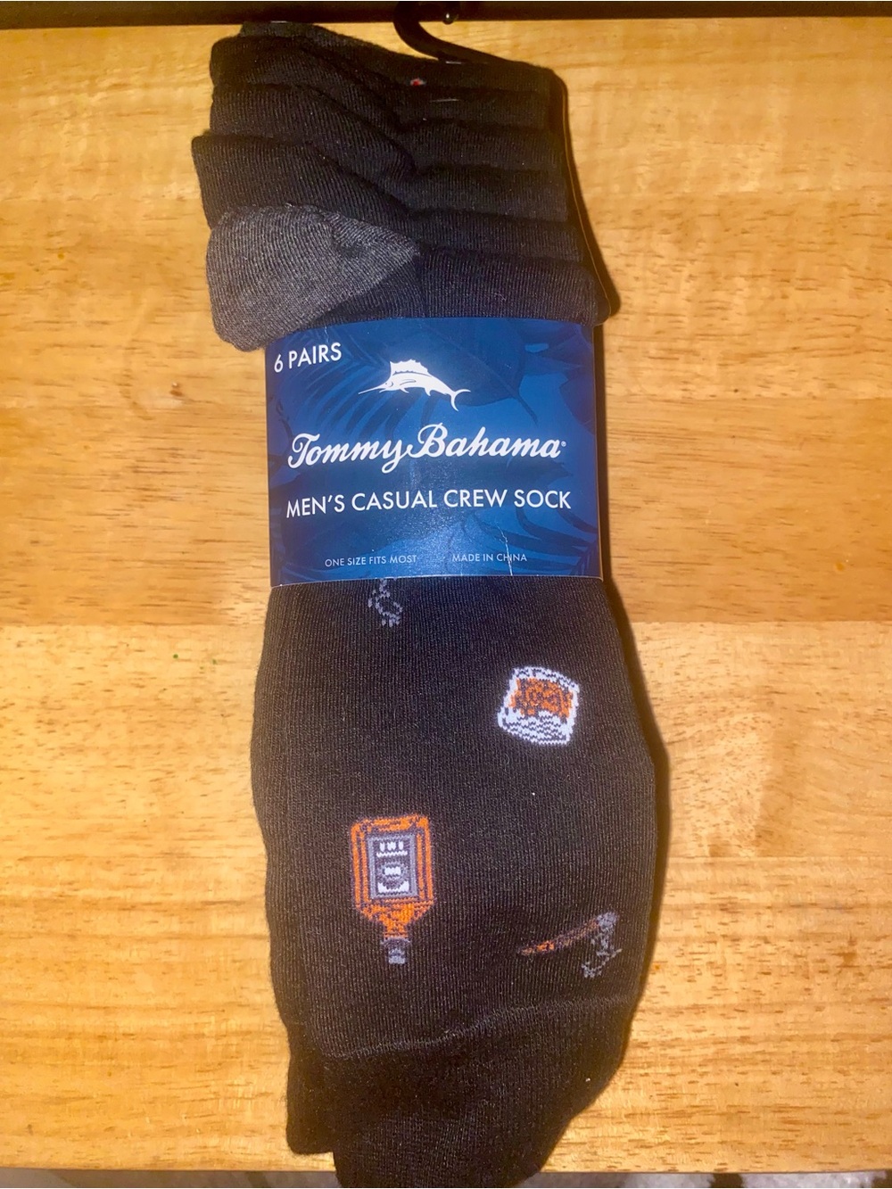 Tommy Bahama Black Casual Novelty Crew Socks with Orange Accent Motif-6 Pairs